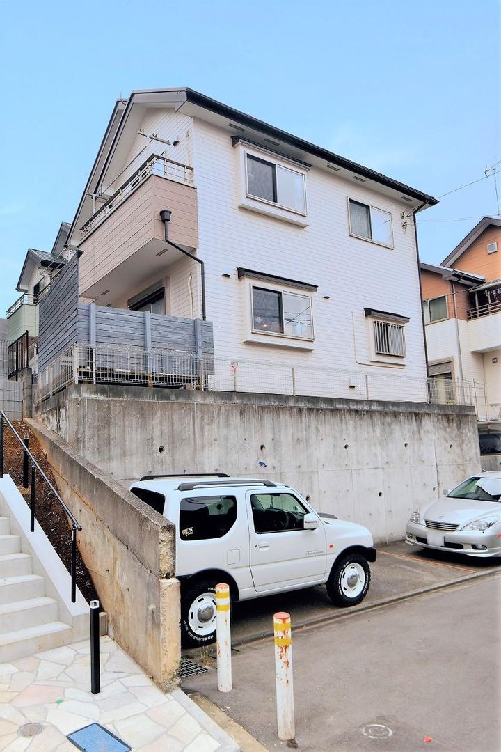 4LDK Family House for Sale in Machida, Tokyo - 2390万円 - Thumbnail 2