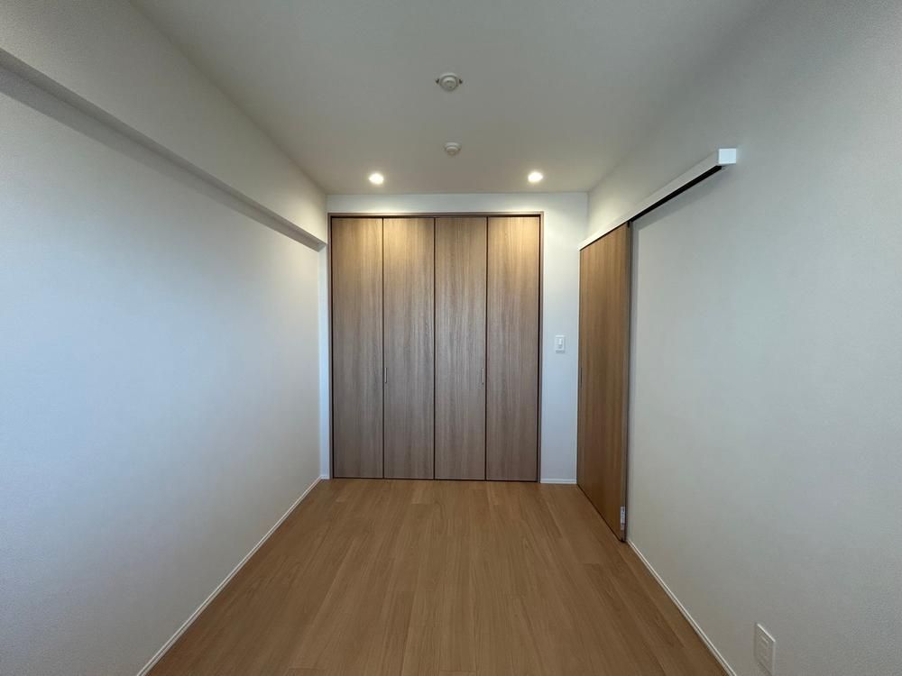 Renovated 3LDK Apartment for Sale in Sakado, Saitama - Thumbnail 4