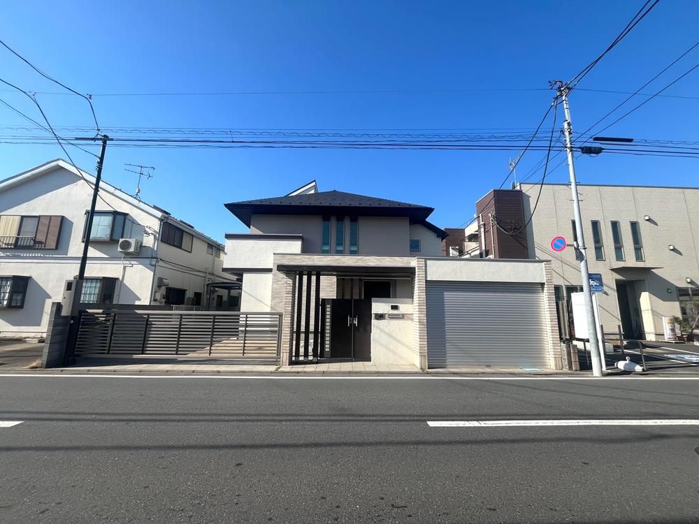 Sumitomo Forestry Custom 4LDK+S House in Suginami, Tokyo - Thumbnail 3