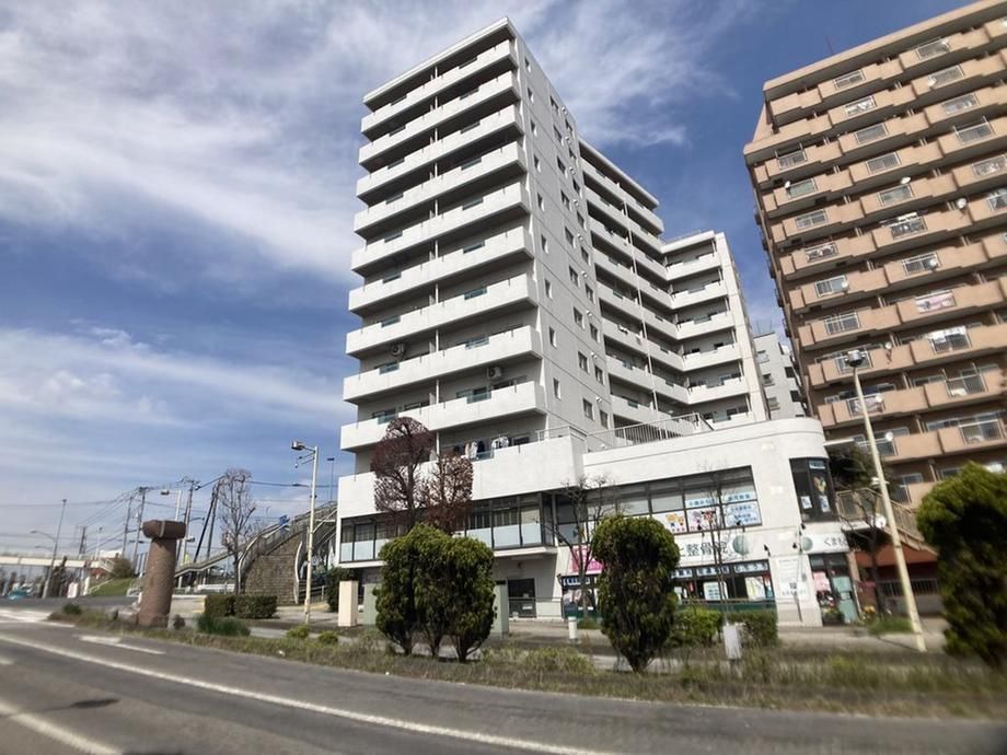 3DK Apartment Near Toride Station in Ibaraki for 9.8M Yen - Thumbnail 2