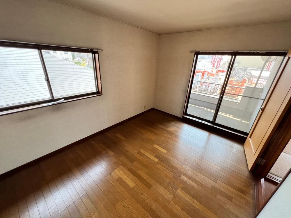 4LDK Detached House in Naganuma-cho, Inage-ku, Chiba City - Thumbnail 3