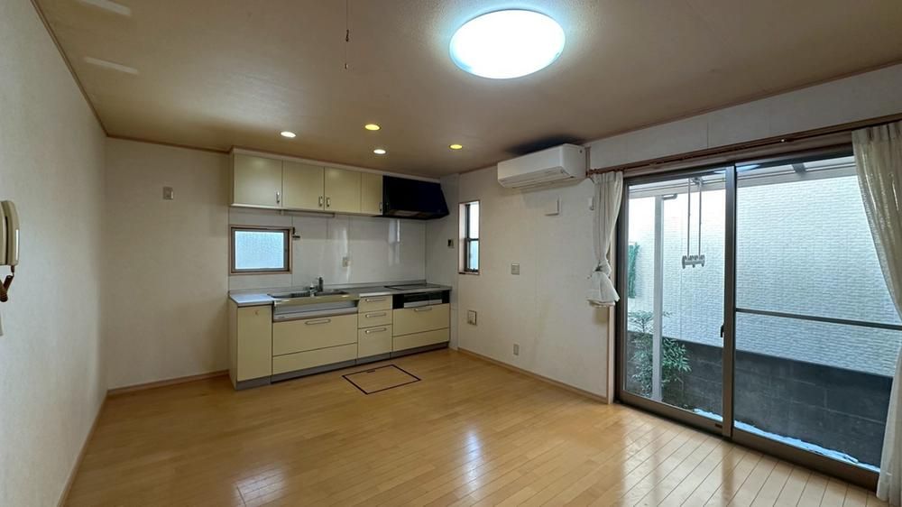 3LDK Detached House for Sale in Akiruno, Tokyo - Thumbnail 3