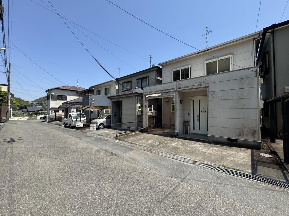 4LDK Detached House with Garden in Kochi City - 12.3 Million Yen - Thumbnail 2