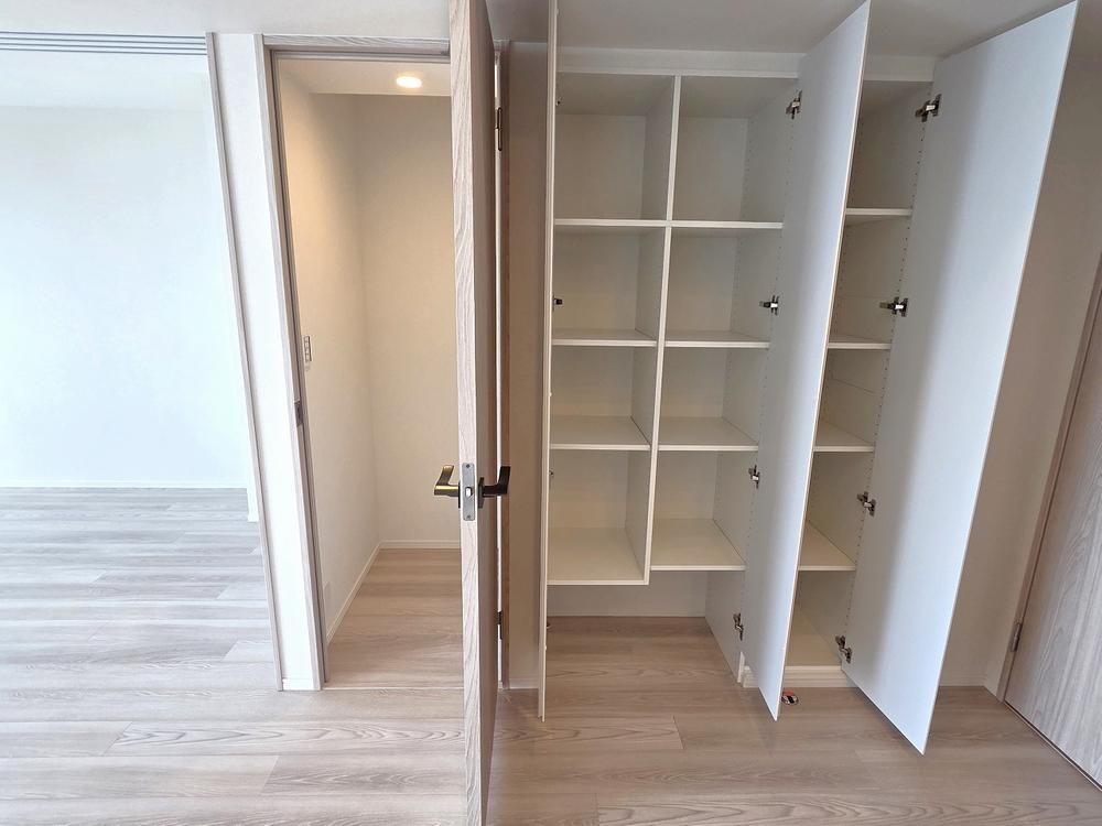 3LDK+S New Apartment for Sale in Mihama-ku, Chiba City - Thumbnail 4