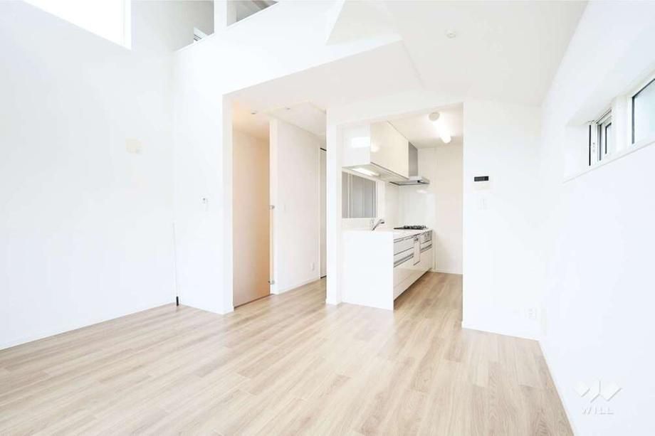 Renovated 2LDK House for Sale Near Saginomiya Station - Thumbnail 4