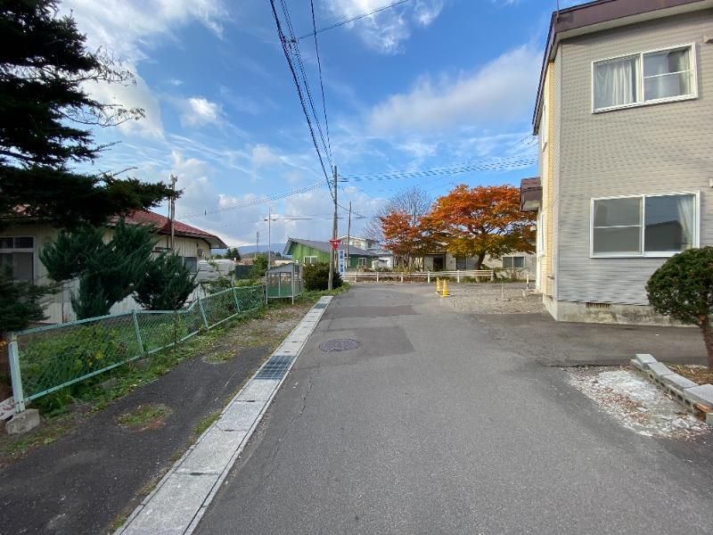 Land for Sale in Nanae Town, Hokkaido - 1,216.66 sqm - Thumbnail 2