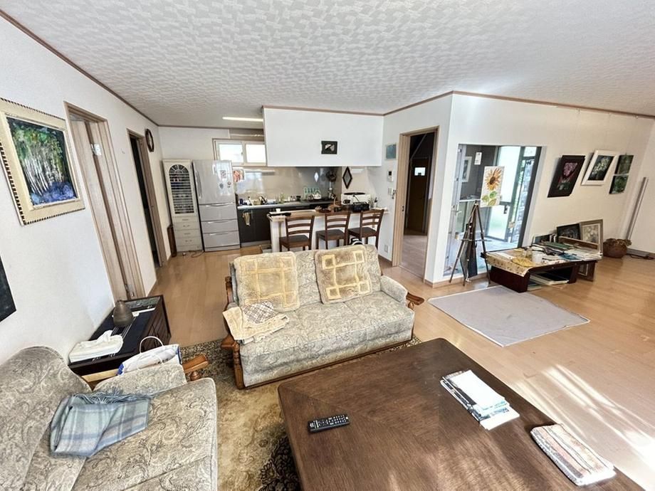 3LDK Detached House in Kita-ku, Sapporo | 32.8 Million Yen - Thumbnail 2