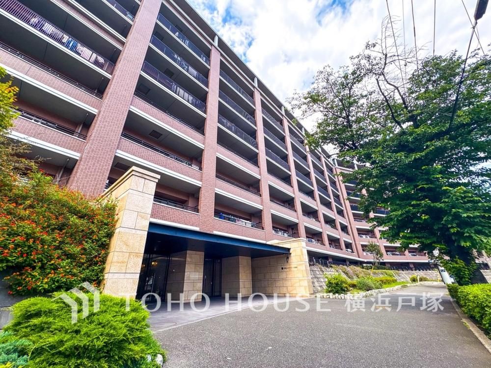 Suncrest Honmoku - 7-Story Apartment in Yokohama Naka Ward - Thumbnail 3