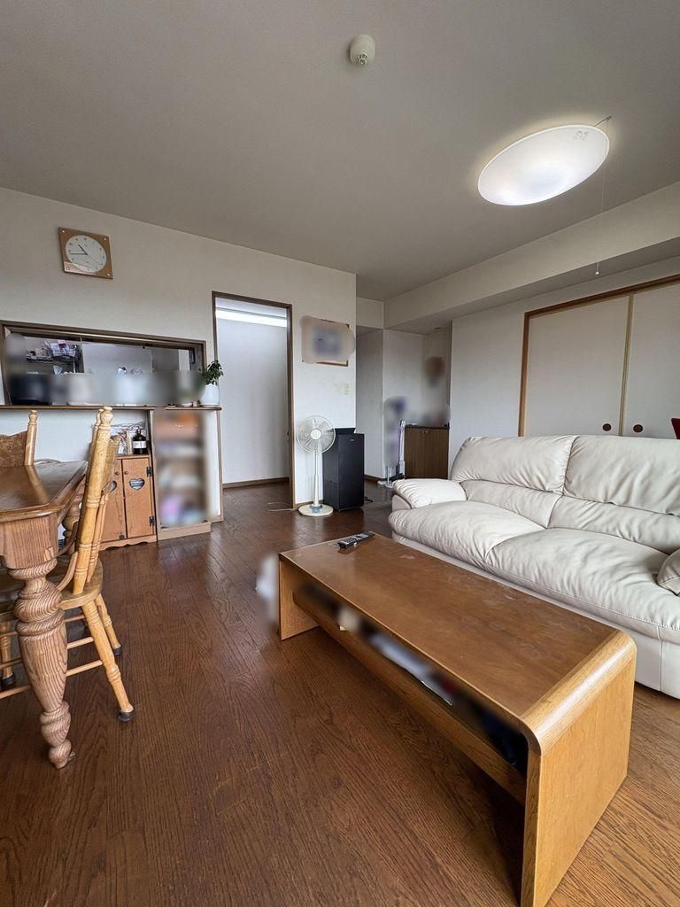 Top-Floor 4LDK Apartment in Atsugi, Kanagawa – 96.7m2 - Thumbnail 2