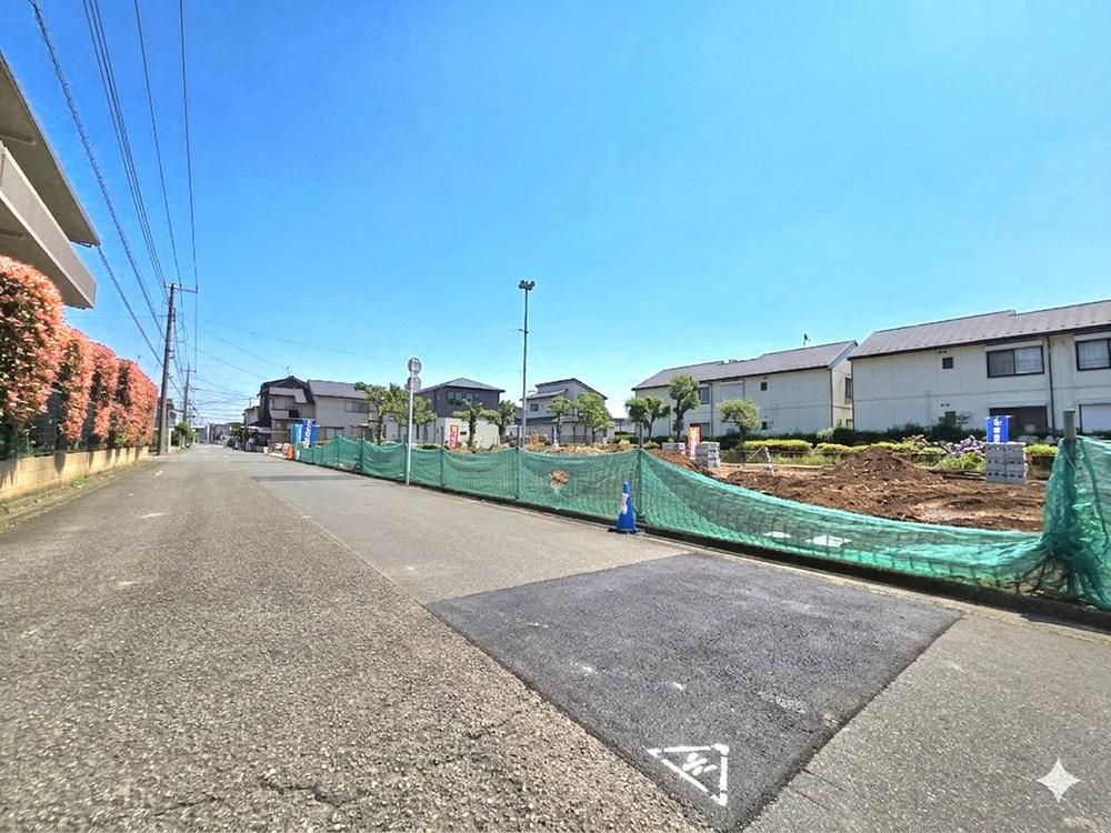 Land for Sale in Higashiyamato, Tokyo - 116.01m2 Lots - Thumbnail 2