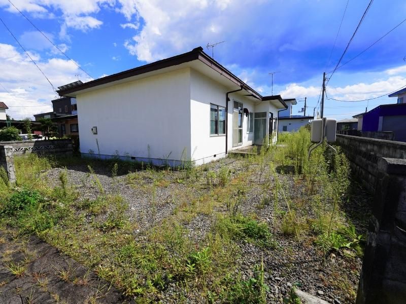 4LDK House on 100 Tsubo Land Near JR Shiraoi Station, Hokkaido - Thumbnail 3