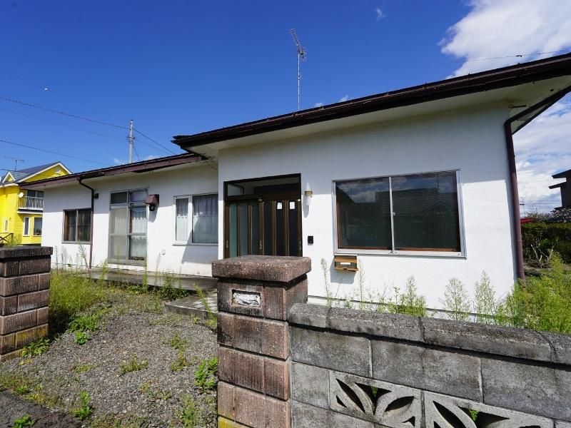 4LDK House on 100 Tsubo Land Near JR Shiraoi Station, Hokkaido - Thumbnail 2