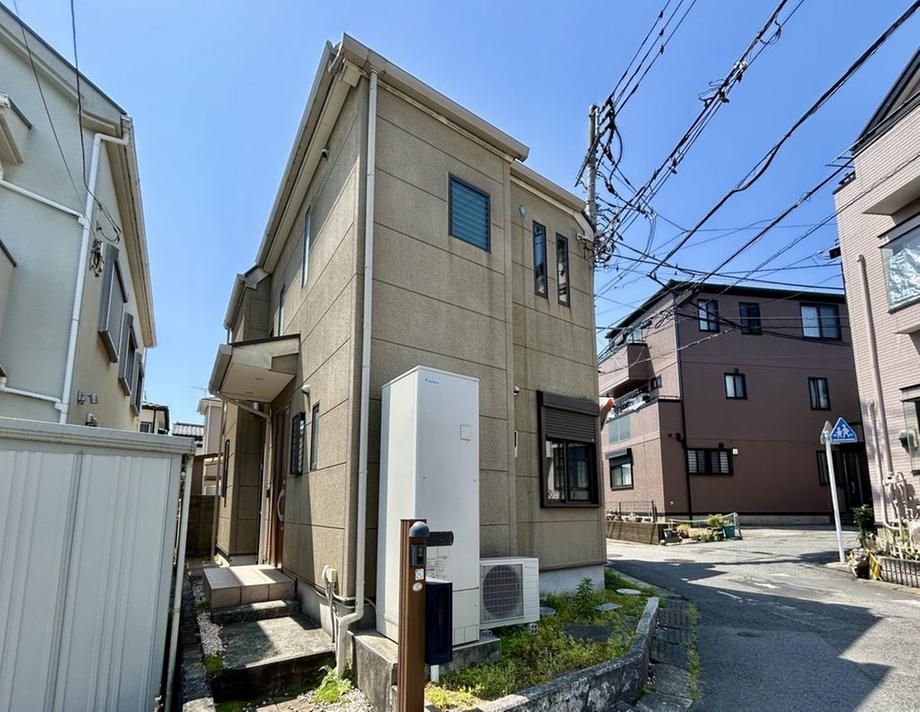 4LDK Detached House for Sale in Machida, Tokyo - 66m2 - Thumbnail 2