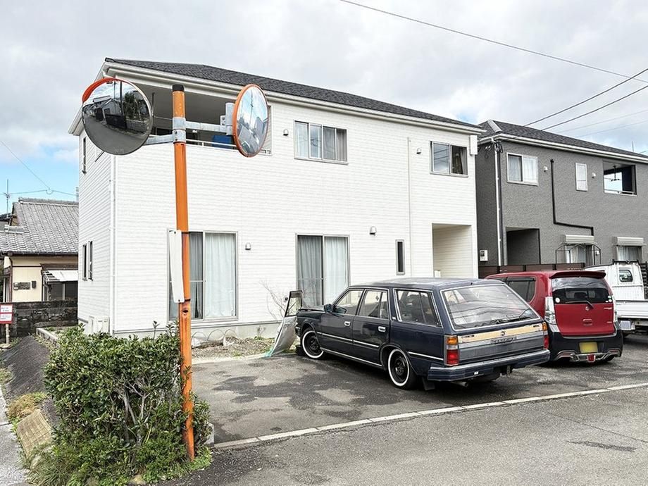 Modern 4LDK House for Sale in Miyazaki City, Miyazaki - Thumbnail 2