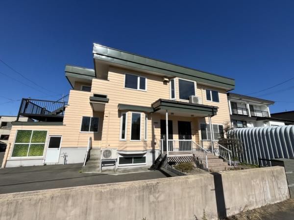 5LDK House for Sale in Tomakomai, Hokkaido - 191m2 - Thumbnail 2
