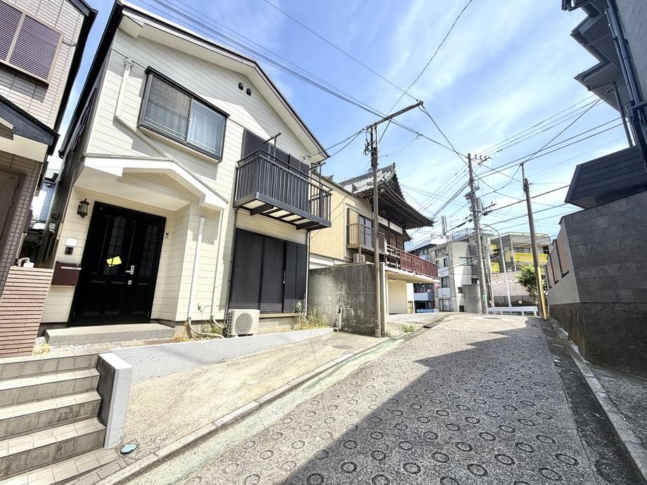 3LDK House for Sale in Minamidai, Yokohama - 77.83m2 - Thumbnail 2