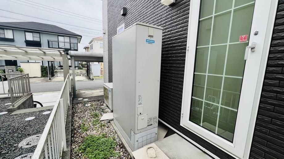 3LDK Solar-Powered House with Underfloor Heating in Inabe, Mie - Thumbnail 3