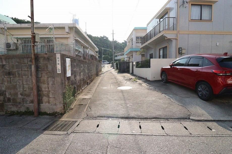 Land for Sale in Naha City, Okinawa - 118 sqm Building Plot - Image 1