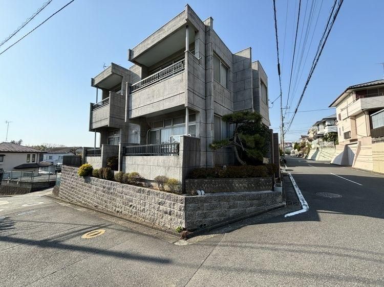 Land for Sale in Seya-ku, Yokohama - 121m2 Corner Plot - Thumbnail 3