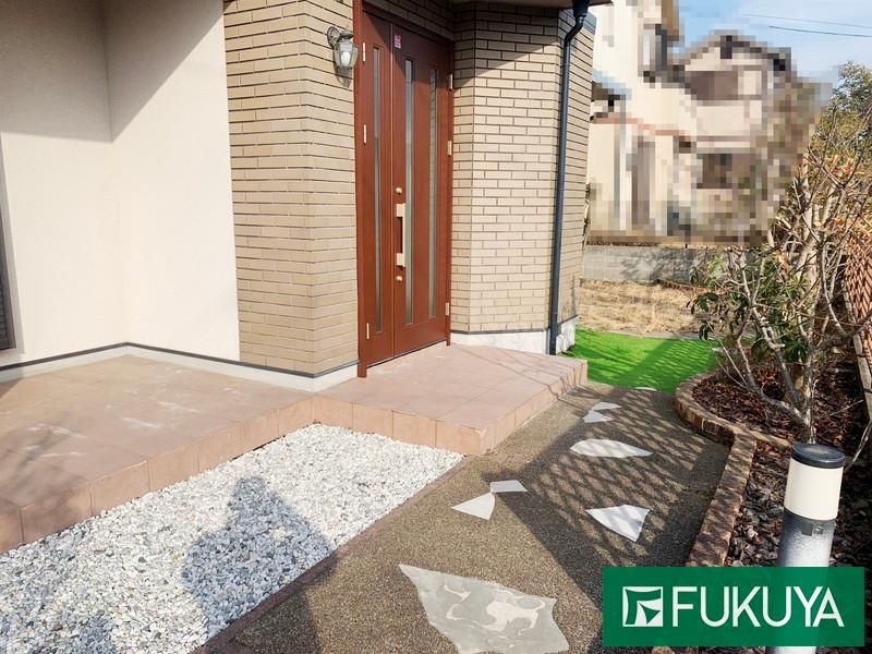 Renovated 4LDK House in Nishinomiya with 207m2 Land - Thumbnail 3