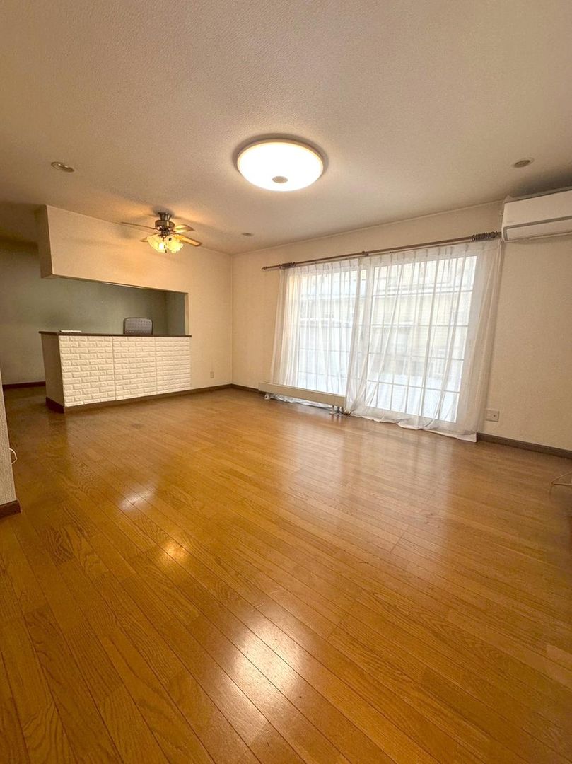 4LDK+S Detached House for Sale in Chitose, Hokkaido - Thumbnail 2