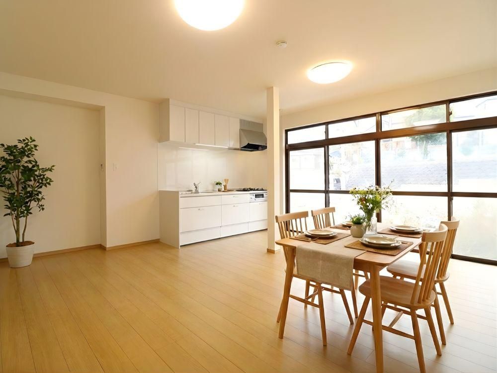 Renovated 4LDK House for Sale in Umi Town, Fukuoka - Thumbnail 4