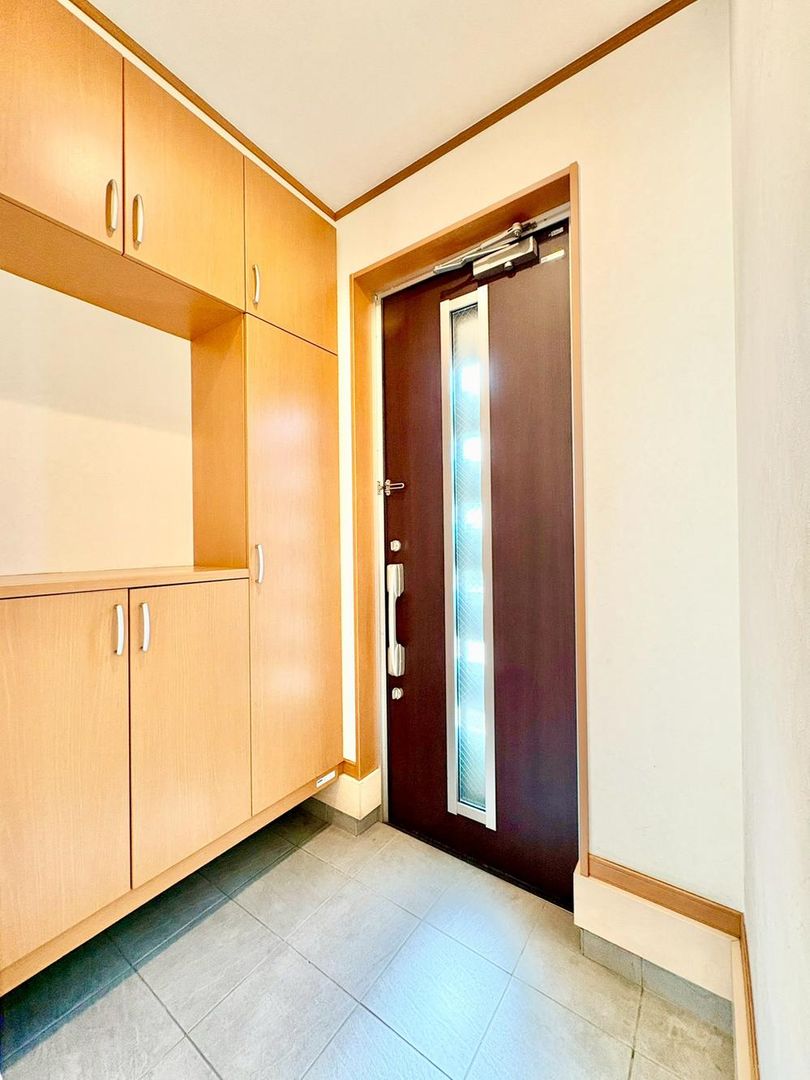 3LDK Detached House for Sale in Isogo, Yokohama - Thumbnail 4
