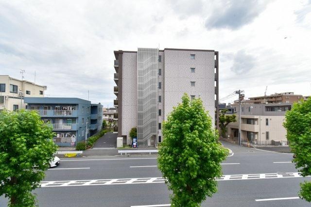Renovated 3LDK Apartment in Kawasaki-ku, Kanagawa - Thumbnail 2