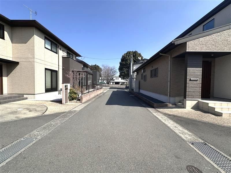 3LDK+S House for Sale in Higashi Ward, Kumamoto City - Thumbnail 2