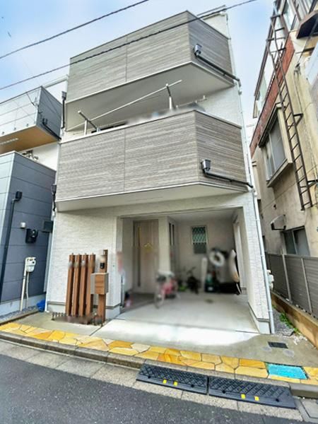 3LDK Detached House for Sale in Chisen, Toshima, Tokyo - Thumbnail 2