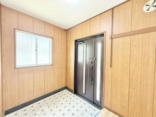 Renovated 6DK House in Funabashi with Balcony - Thumbnail 3