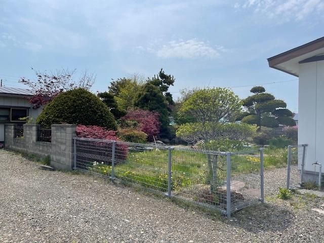 5LDK Used House for Sale in Mukawa Town, Hokkaido - 3.8 Million Yen - Thumbnail 3