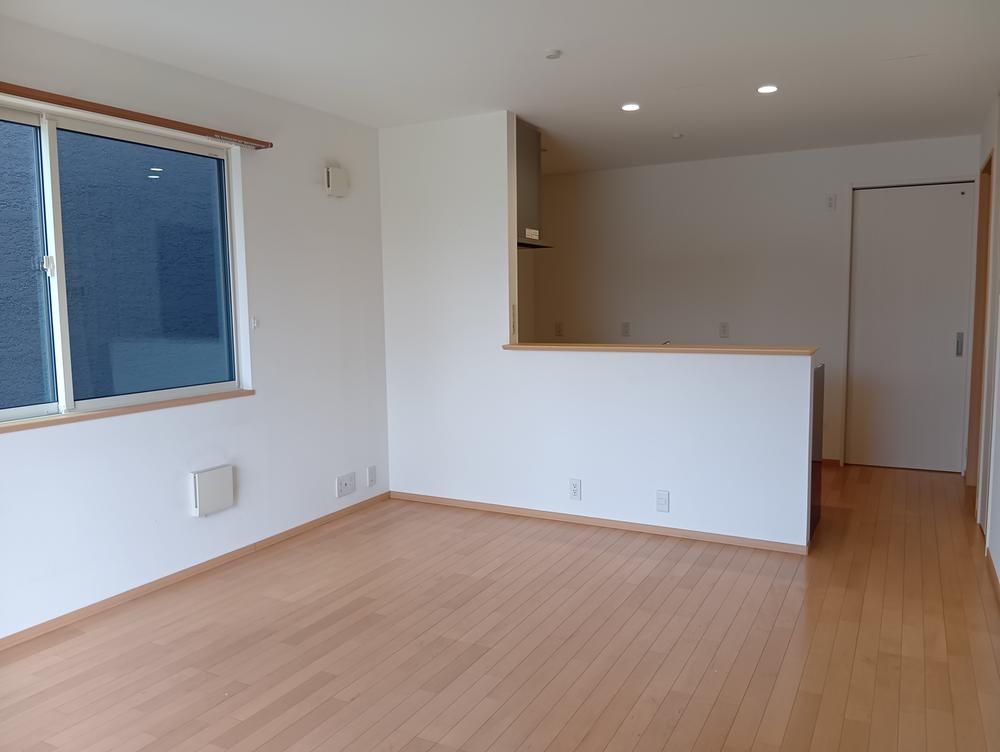 4LDK Detached House for Sale in Asaminami, Hiroshima - Thumbnail 4