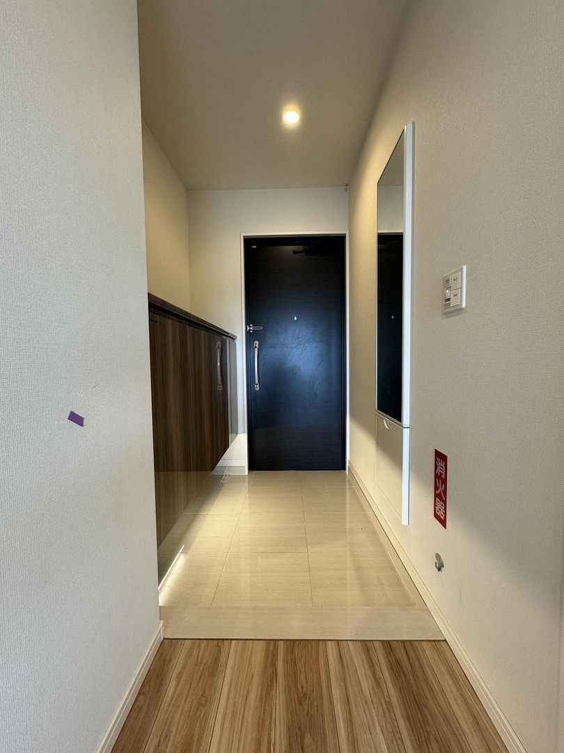 2LDK Apartment for Sale in Ginowan, Okinawa - Ocean View - Thumbnail 3