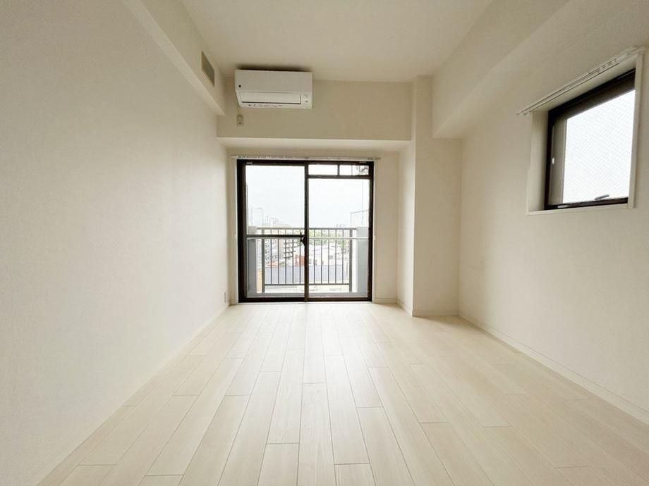 Studio Apartment for Sale in Kawasaki, 19.68m2, Near Moto-Sumiyoshi - Thumbnail 3