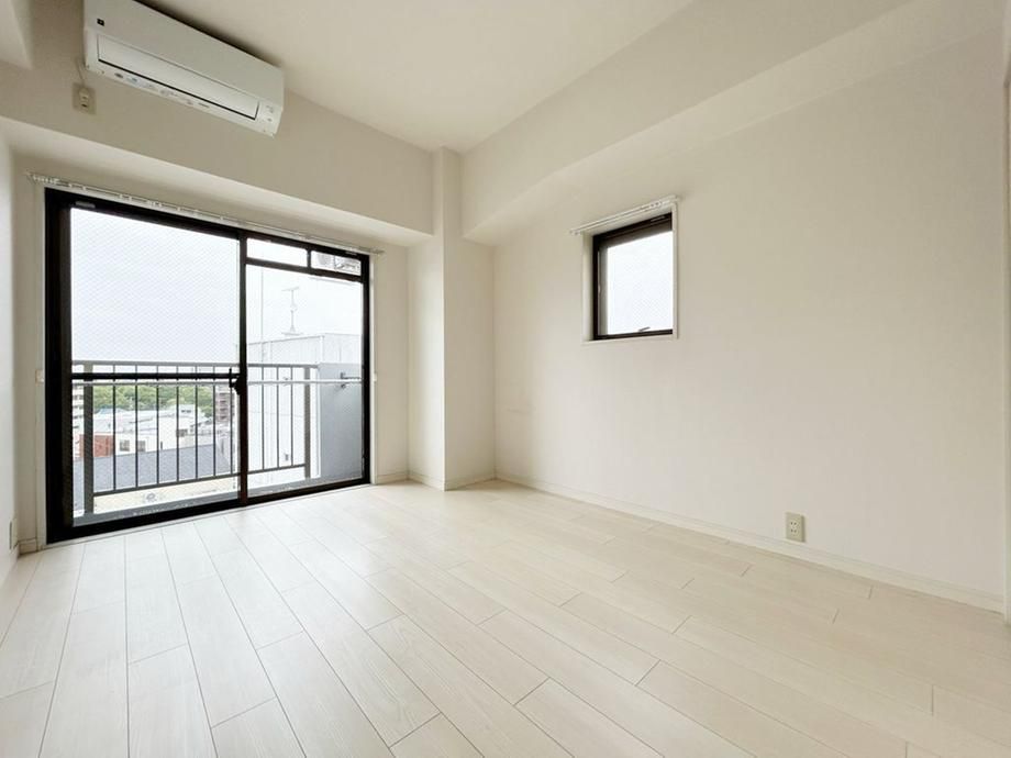 Studio Apartment for Sale in Kawasaki, 19.68m2, Near Moto-Sumiyoshi - Thumbnail 4