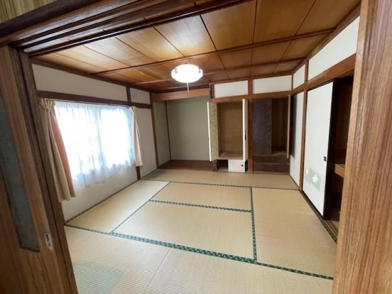 4LK Detached House for Sale in Asahikawa, Hokkaido - Thumbnail 3