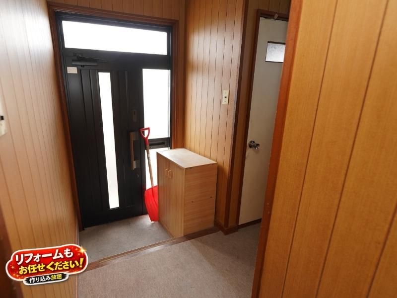4LDK House for Sale in Tomakomai, Hokkaido - 94m2 - Thumbnail 2