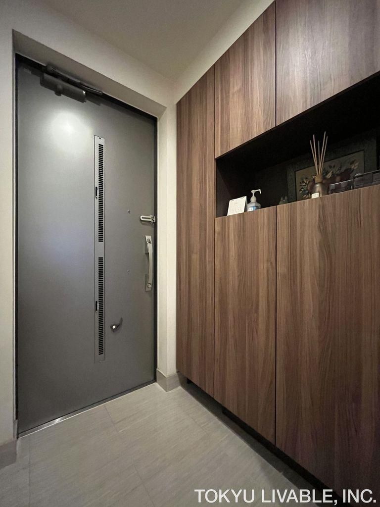 3LDK Apartment for Sale in Funabashi, Chiba - 78.69m2 - Thumbnail 2