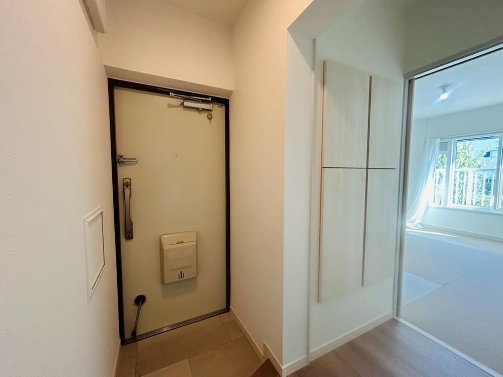 Renovated 3DK Apartment in Yokohama Asahi Ward - 61.1m2 - Thumbnail 3