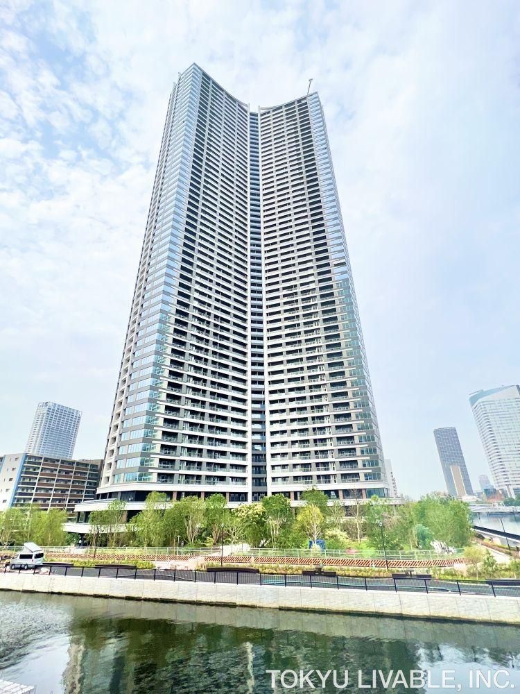 3LDK Luxury Apartment in Park Tower Kachidoki South, Chuo Ward - Thumbnail 2