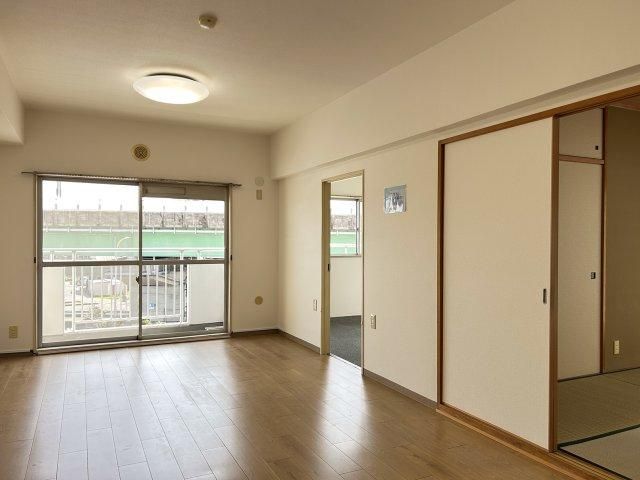 4LDK Apartment for Sale in Aoi Ward, Shizuoka City - 84m² - Thumbnail 4