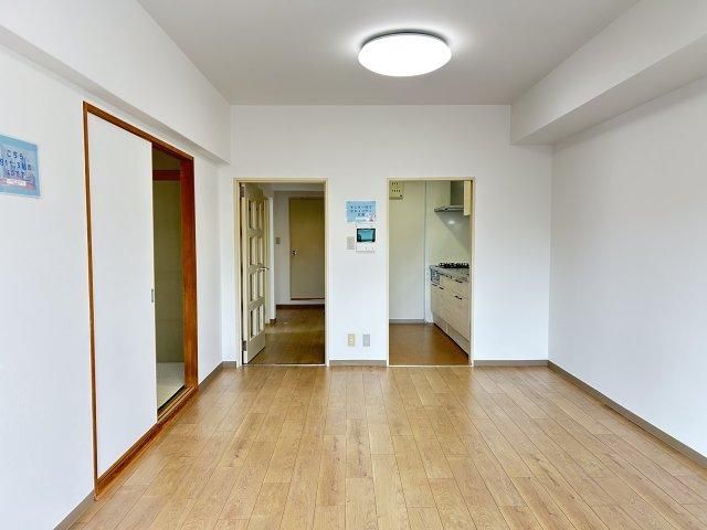 4LDK Apartment for Sale in Aoi Ward, Shizuoka City - 84m² - Thumbnail 2