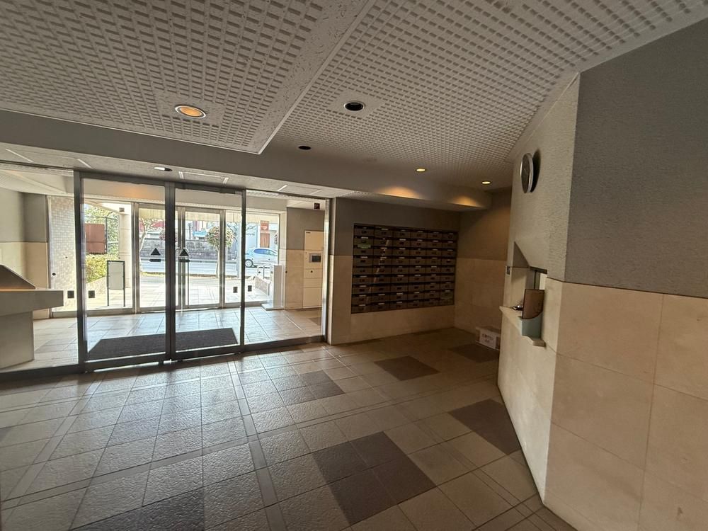 3LDK Apartment for Sale in Yamato City, Kanagawa - Thumbnail 2