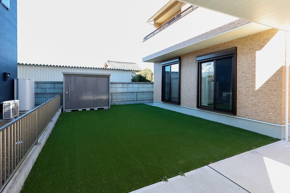 Modern 4LDK House on 225m2 Lot in Tochigi City - Thumbnail 2