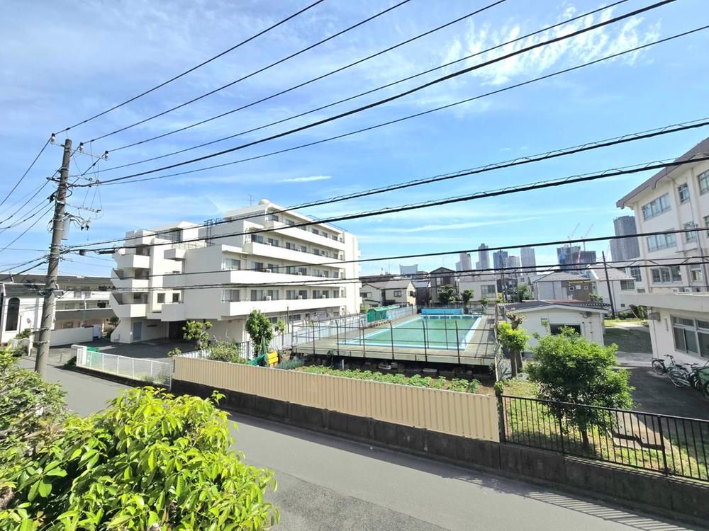 3LDK Apartment for Sale in Nakahara-ku, Kawasaki - Thumbnail 4