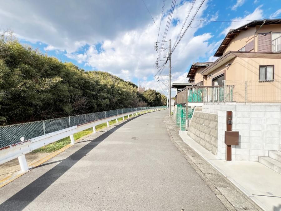 4LDK Detached House for Sale in Odawara, Kanagawa - Thumbnail 2