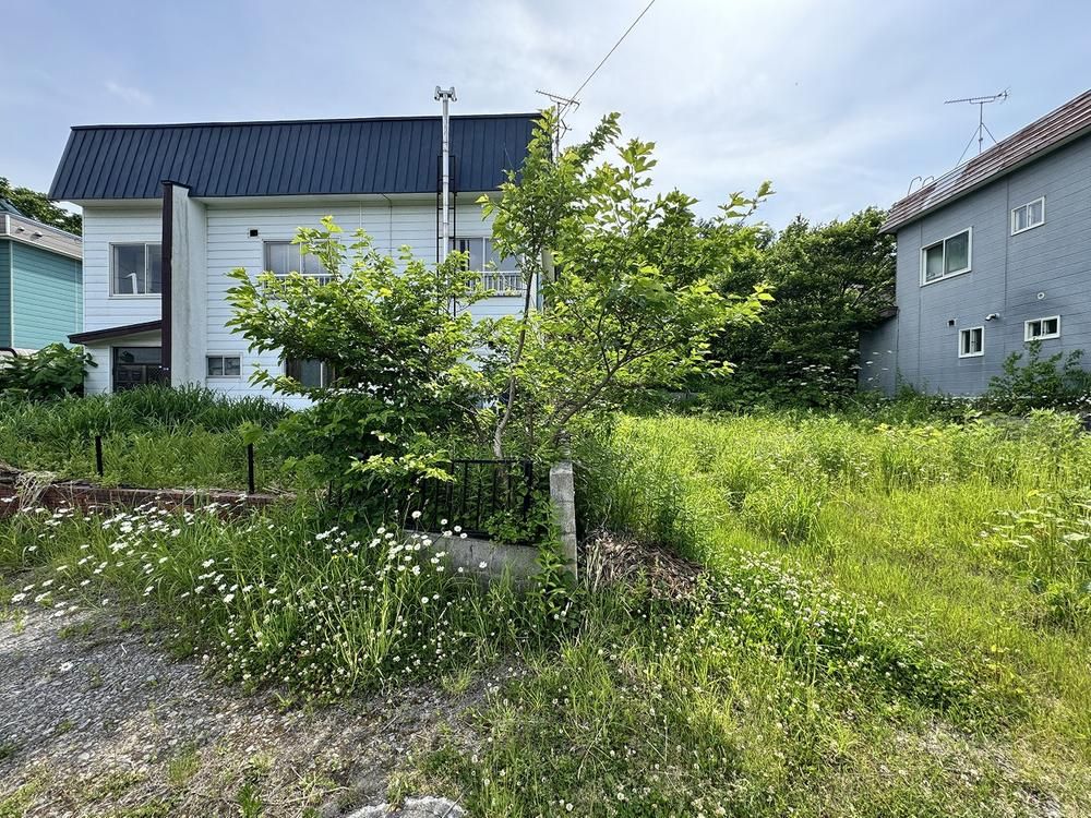 Land for Sale in Otaru, Hokkaido - 233.36 sqm - Thumbnail 2