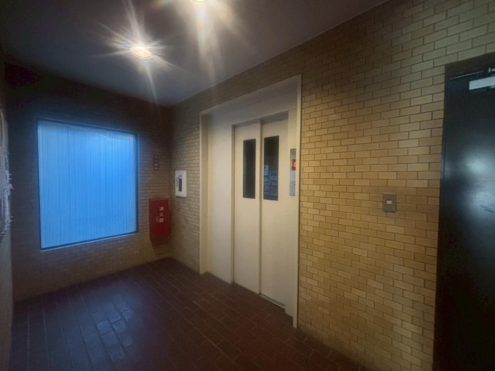 2LDK Apartment for Sale in Oimachi, Shinagawa-ku, Tokyo - Thumbnail 4