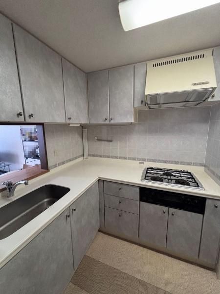 3LDK Apartment for Sale in Isehara, Kanagawa - 18.8M Yen - Thumbnail 4